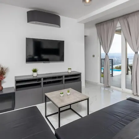 Bregha - One Bedrom With Terrace