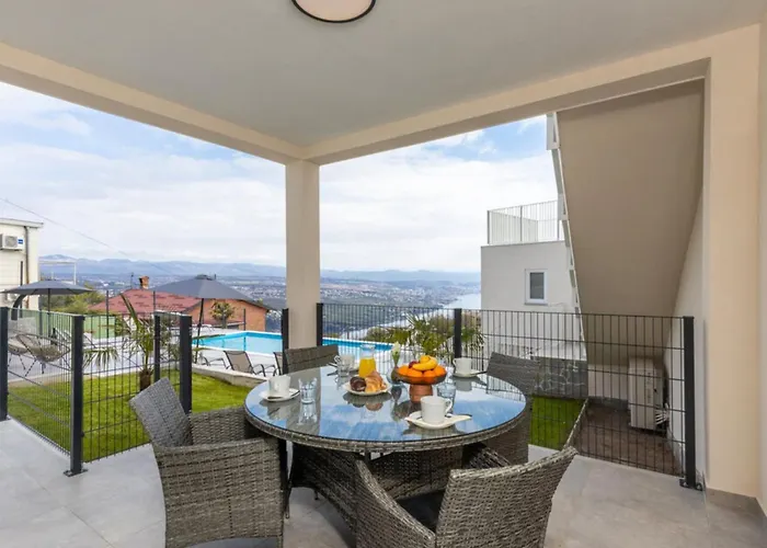 Appartement Bregha - One Bedrom With Terrace *