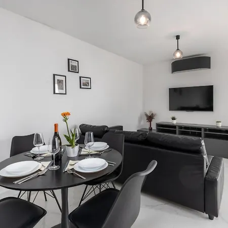 Bregha - One Bedrom With Terrace Appartamento