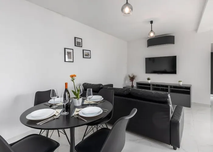 Bregha - One Bedrom With Terrace Apartment